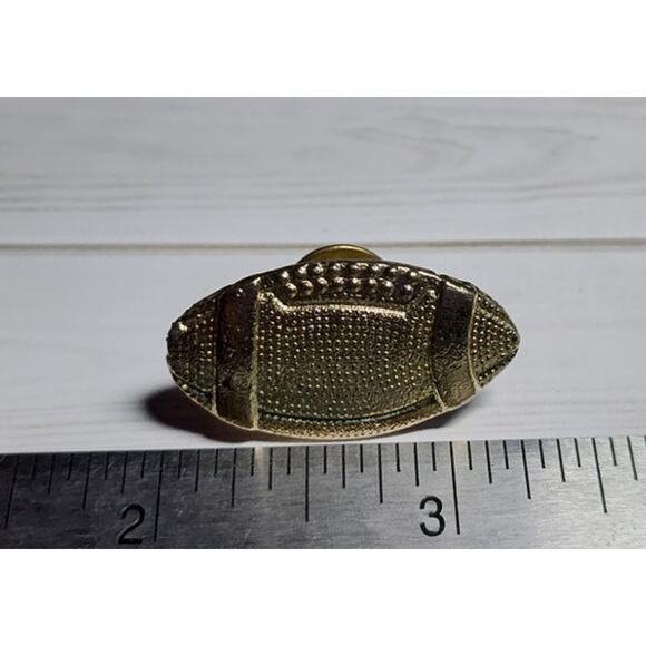 Football Letterman Jacket Pin Sports Athlete Team Varsity Gold Tone - Picture 3 of 3